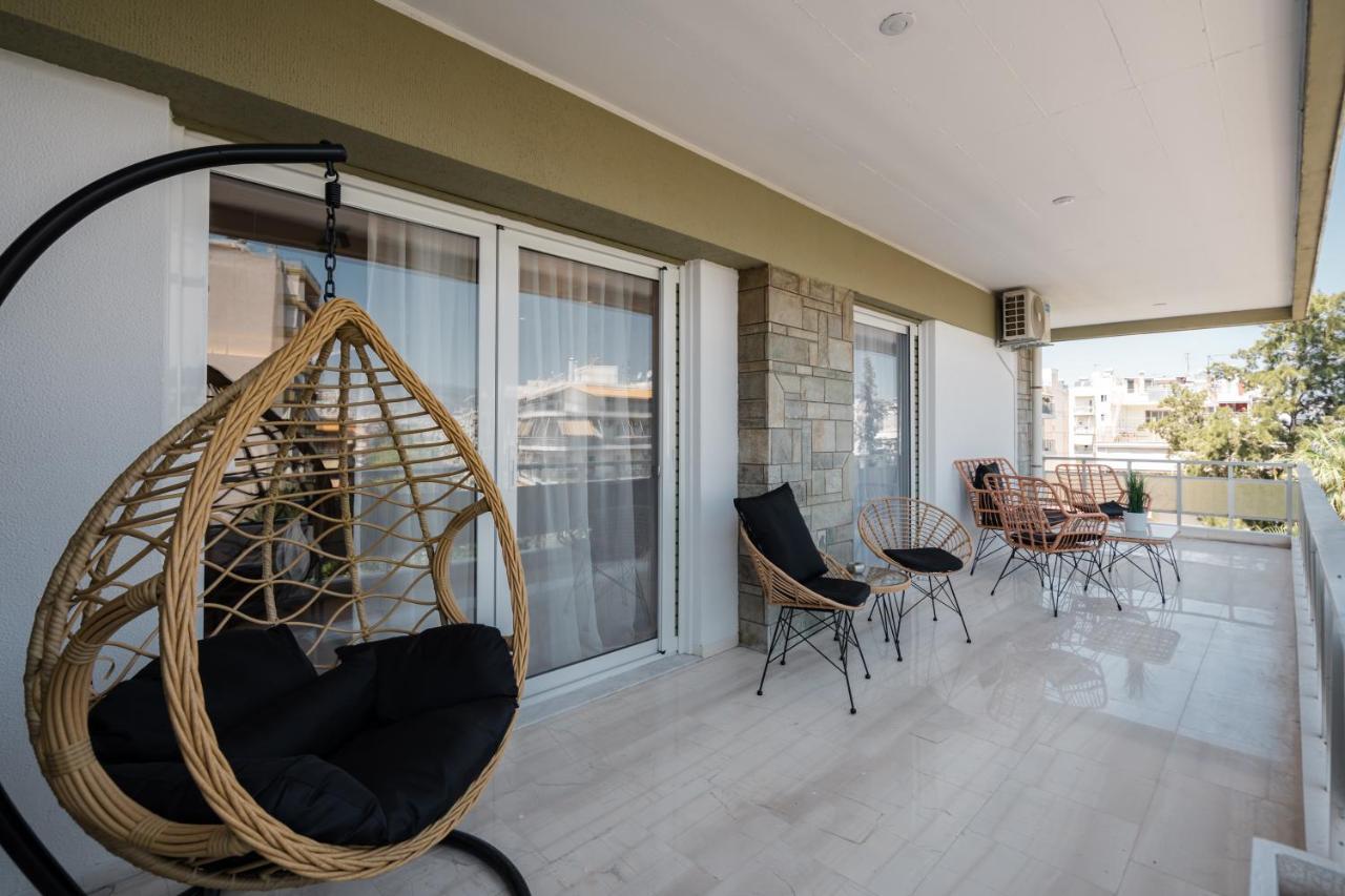 Luxury 4 Bedrooms Near Flisvos Marina Apartment Piraeus
